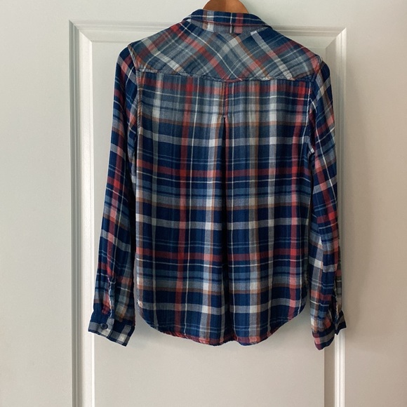 Bella Dahl Pocket Plaid Button-Down - Picture 2 of 5